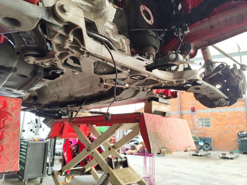 Recambio de puente delantero para audi a3 sportback (8ya, 8yf) 35 tdi referencia OEM IAM 5WA199369A  