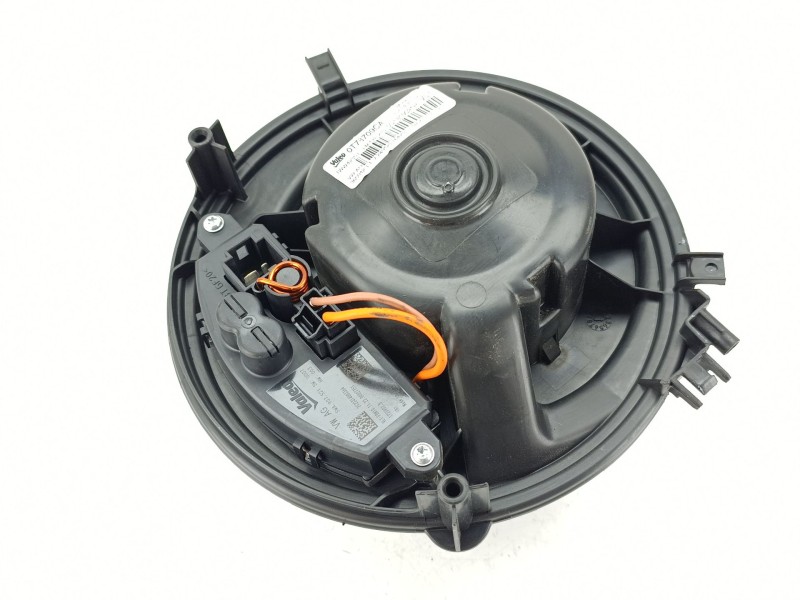 Recambio de ventilador calefaccion para audi a3 sportback (8ya, 8yf) 35 tdi referencia OEM IAM 5Q1819021H  