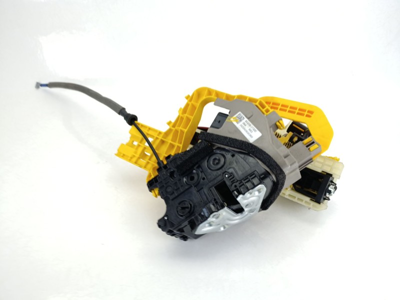 Recambio de cerradura puerta trasera derecha para kia xceed (cd) 1.4 t-gdi referencia OEM IAM 81420J7300  