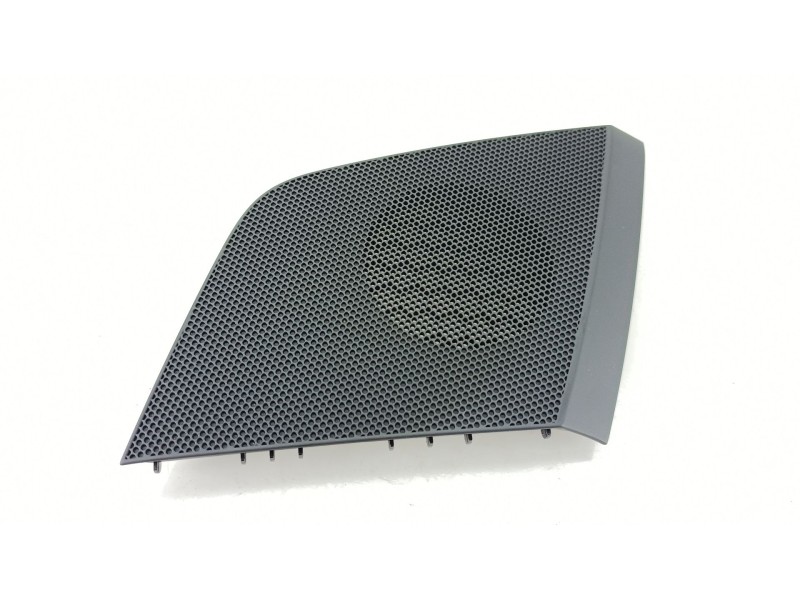 Recambio de moldura para audi a3 sportback (8ya, 8yf) 35 tdi referencia OEM IAM 8Y1857210  