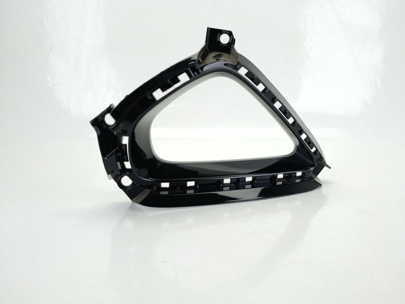 Recambio de moldura para kia xceed (cd) 1.4 t-gdi referencia OEM IAM 86662J7CA0  