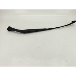 BRAZO LIMPIA DELANTERO DERECHO YM24004680 