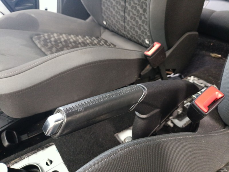 Recambio de palanca freno para audi a1 sportback (gba) 30 tfsi referencia OEM IAM 2Q0711303C  