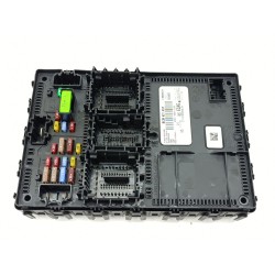 CAJA RELES / FUSIBLES NU5T15604ECAG 