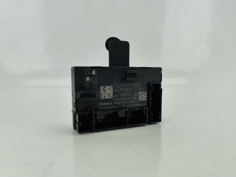 Recambio de modulo electronico para seat leon st (5f8) 1.6 tdi referencia OEM IAM 5Q4959592E  