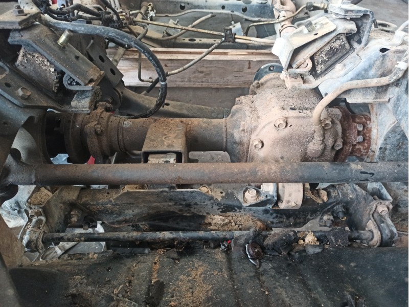 Recambio de diferencial delantero para nissan pick up (d22) 2.5 dci 4wd referencia OEM IAM   