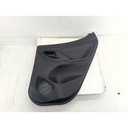 GUARNECIDO PUERTA TRASERA DERECHA 676300DM70C0 