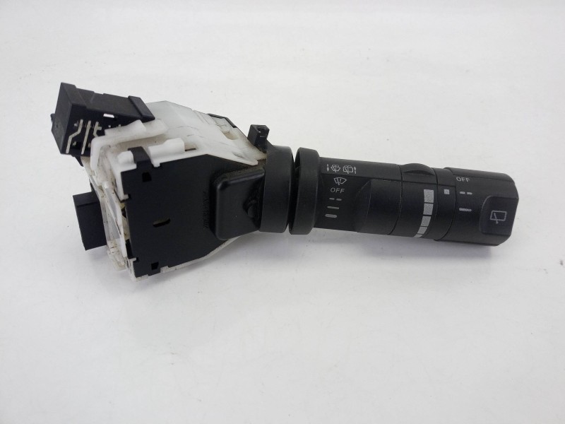 Recambio de mando limpia para nissan pathfinder iii (r51) 2.5 dci 4wd referencia OEM IAM 25260EA000  