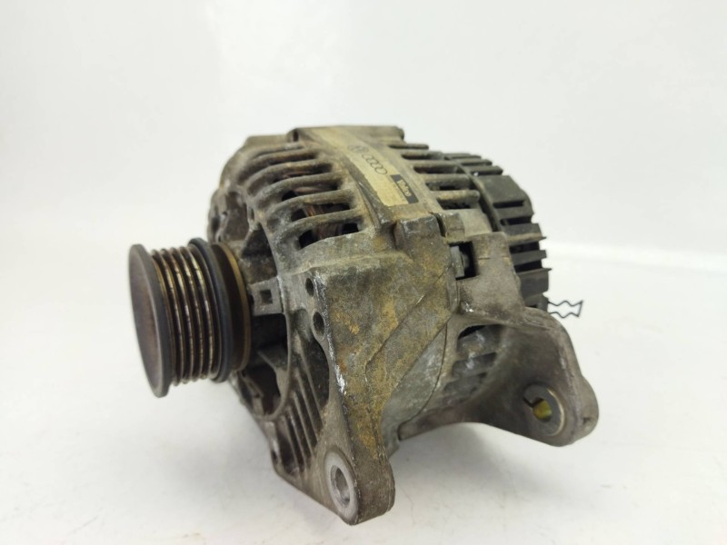 Recambio de alternador para audi a4 avant (b5) 1.9 tdi referencia OEM IAM 058903016E  