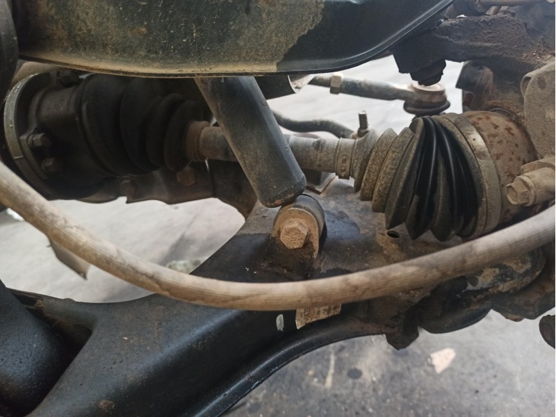 Recambio de transmision delantera derecha para nissan pick up (d22) 2.5 dci 4wd referencia OEM IAM   