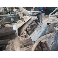 SOPORTE MOTOR IZQUIERDO 