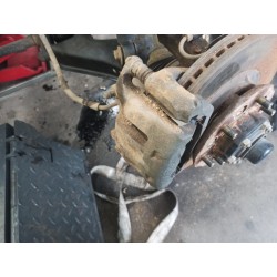 PINZA DE FRENO DELANTERA IZQUIERDA 