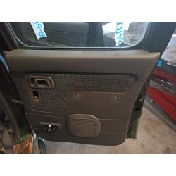 GUARNECIDO PUERTA TRASERA DERECHA 