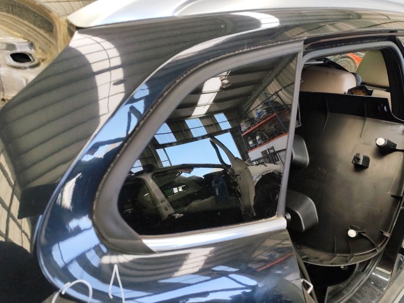 Recambio de luna custodia trasera derecha para bmw x1 (e84) xdrive 23 d referencia OEM IAM 51372991374  