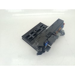 CAJA RELES / FUSIBLES 2115457001 