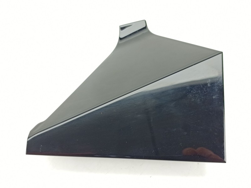 Recambio de embellecedor para audi a3 sportback (8ya, 8yf) 35 tdi referencia OEM IAM 8Y1857185V58  