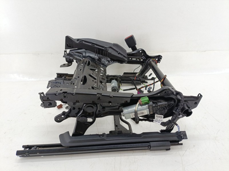 Recambio de asiento delantero izquierdo para audi q7 (4mb, 4mg, 4mq) 3.0 60 tfsi e quattro referencia OEM IAM 4M0881105AQ  