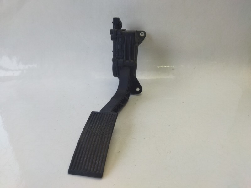 Recambio de potenciometro pedal para nissan pathfinder iii (r51) 2.5 dci 4wd referencia OEM IAM 18002EA000  