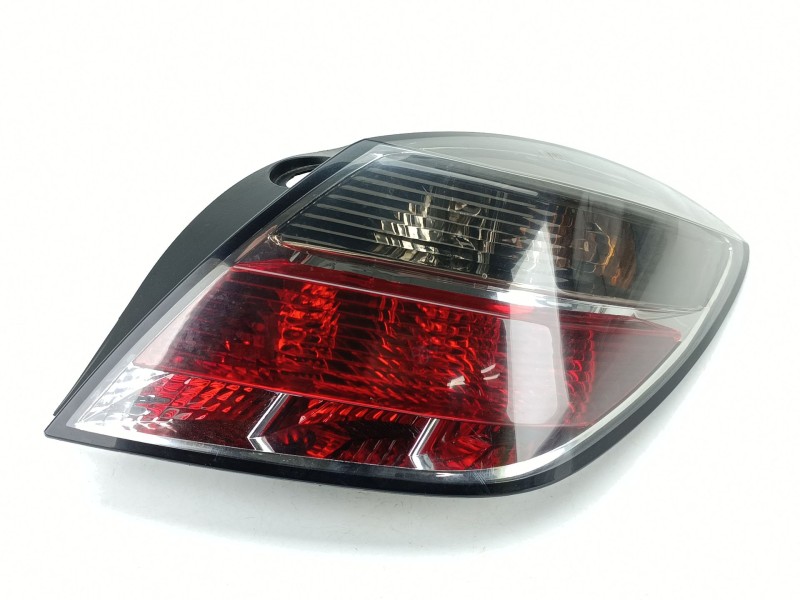 Recambio de piloto trasero derecho para opel astra h gtc (a04) 1.9 cdti (l08) referencia OEM IAM 93183056  