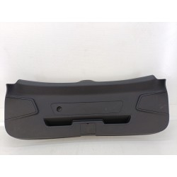 GUARNECIDO PORTON TRASERO 83F867979 