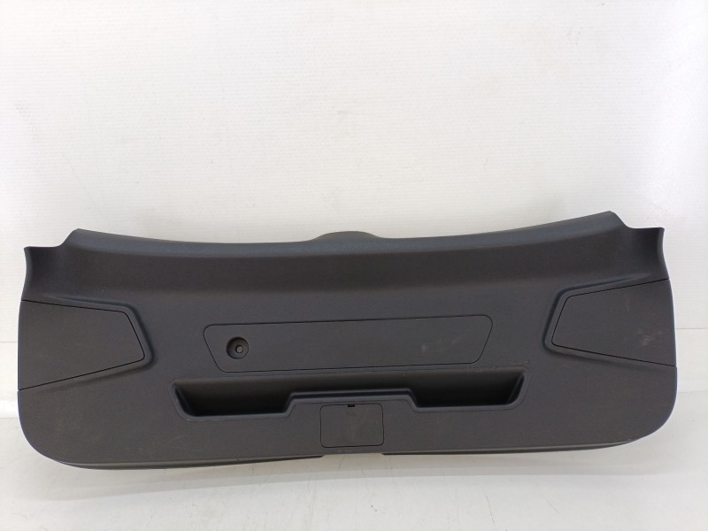 Recambio de guarnecido porton trasero para audi q3 sportback (f3n) 35 tdi referencia OEM IAM 83F867979  