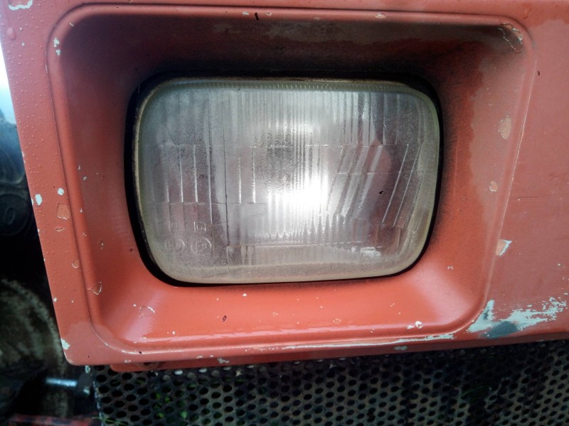 Recambio de faro derecho para fiat 1850 dt referencia OEM IAM   