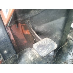 PEDAL EMBRAGUE 