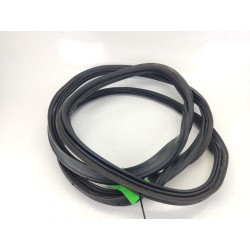 GOMAS CONTORNO PUERTA 5G6827705D 