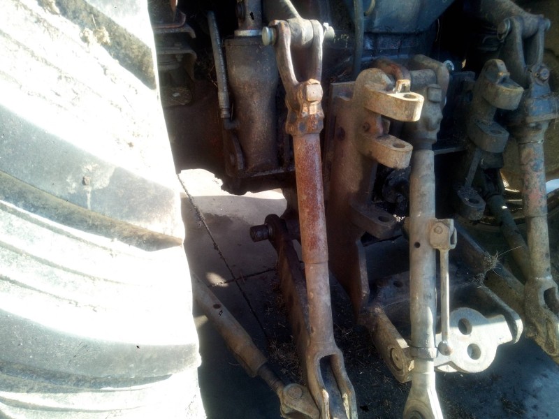 Recambio de brazo elevacion para fiat 1850 dt referencia OEM IAM   