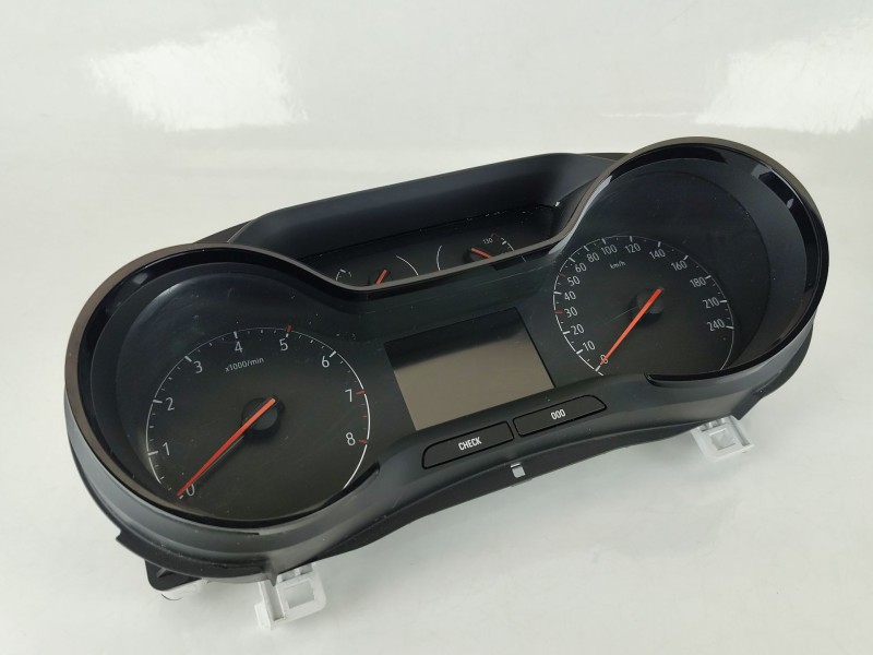 Recambio de cuadro instrumentos para opel grandland / grandland x (a18, p1uo) 1.2 (75) referencia OEM IAM 9836081680  