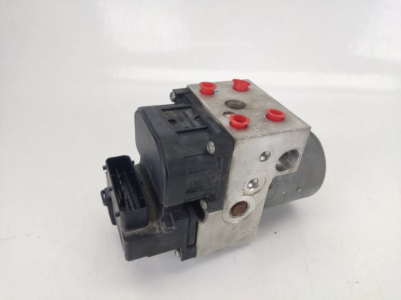 Recambio de abs para nissan pick up (d22) 2.5 dci 4wd referencia OEM IAM 47660VK310  