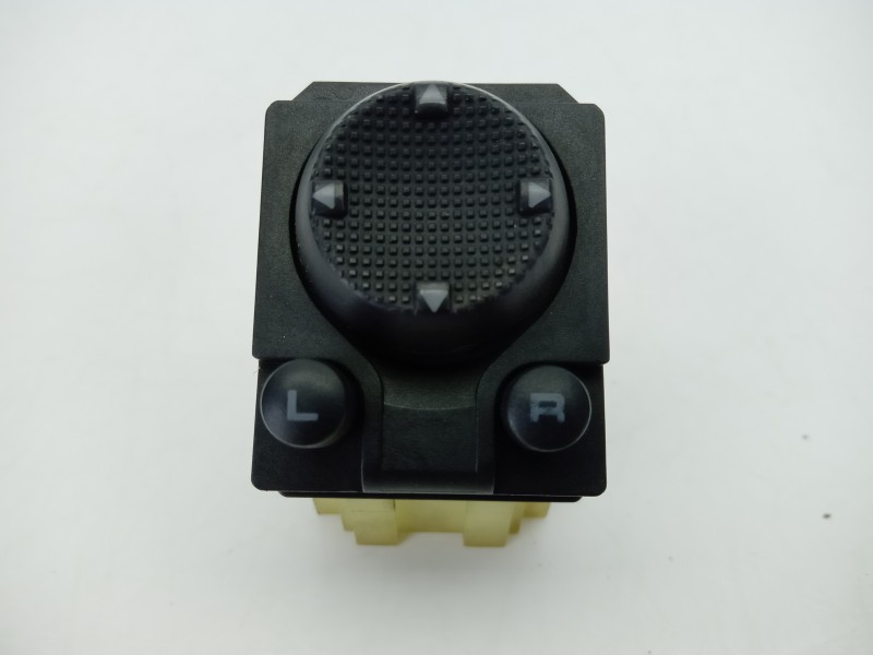 Recambio de mando retrovisor para volkswagen golf iii (1h1) 1.8 referencia OEM IAM 1H0959565  