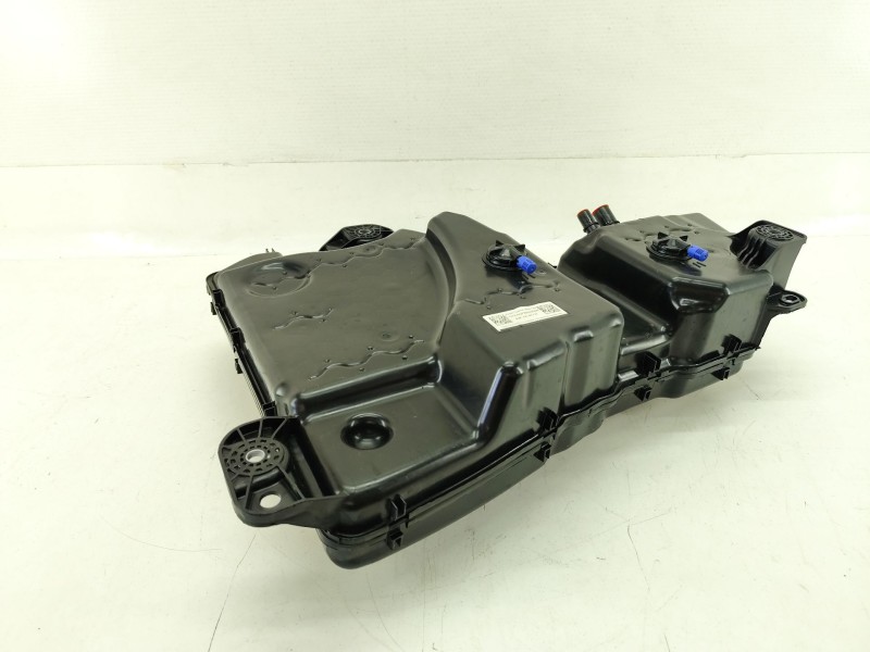 Recambio de deposito adblue para audi q3 sportback (f3n) 35 tdi referencia OEM IAM 5QF131877N  