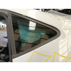 LUNA CUSTODIA TRASERA IZQUIERDA 5F4845041AANVB 