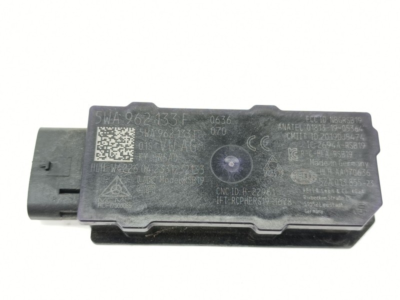 Recambio de modulo electronico para audi a3 sportback (8ya, 8yf) 35 tdi referencia OEM IAM 5WA962133F  