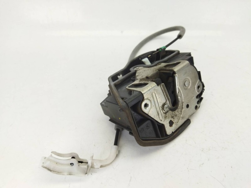 Recambio de cerradura puerta delantera izquierda para bmw x3 (e83) 2.0 sd referencia OEM IAM 7202143  