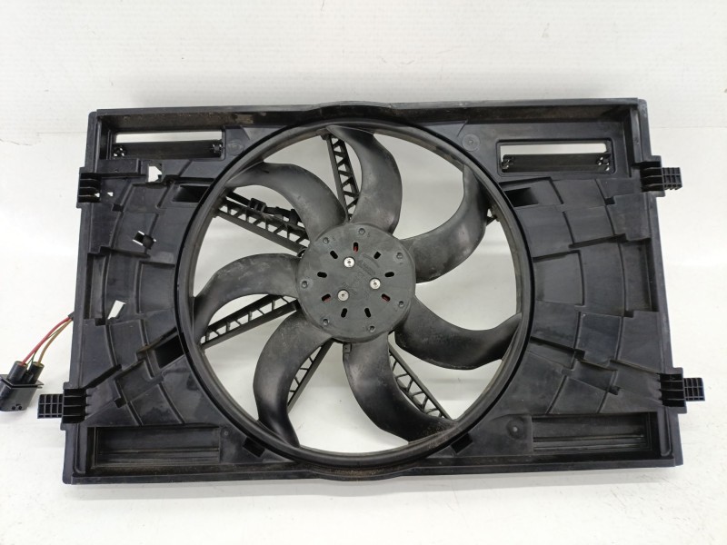 Recambio de electroventilador para seat leon (5f1) 1.5 tgi referencia OEM IAM 5Q0121203DE  