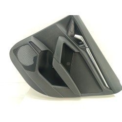 GUARNECIDO PUERTA TRASERA DERECHA 8Y0867304B 