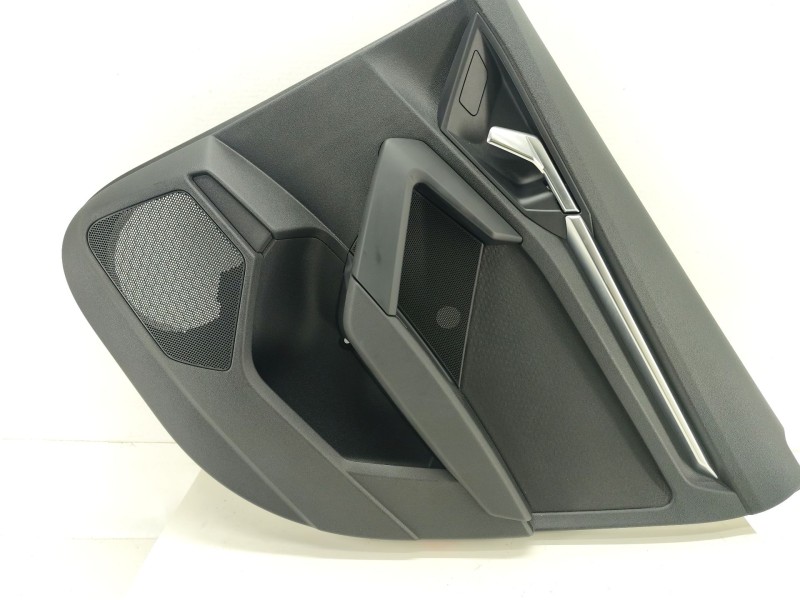 Recambio de guarnecido puerta trasera derecha para audi a3 sportback (8ya, 8yf) 35 tdi referencia OEM IAM 8Y0867304B  