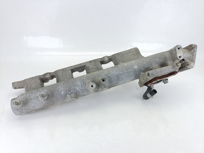 Recambio de colector admision para nissan pathfinder iii (r51) 2.5 dci 4wd referencia OEM IAM 14001EC00B  