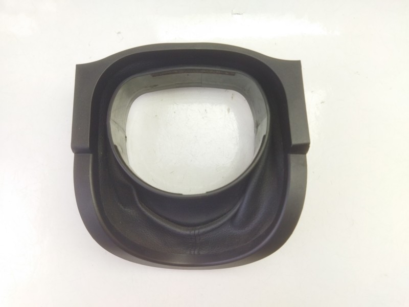 Recambio de embellecedor para mercedes-benz clase m (w164) ml 320 cdi 4-matic (164.122) referencia OEM IAM A1644600195  