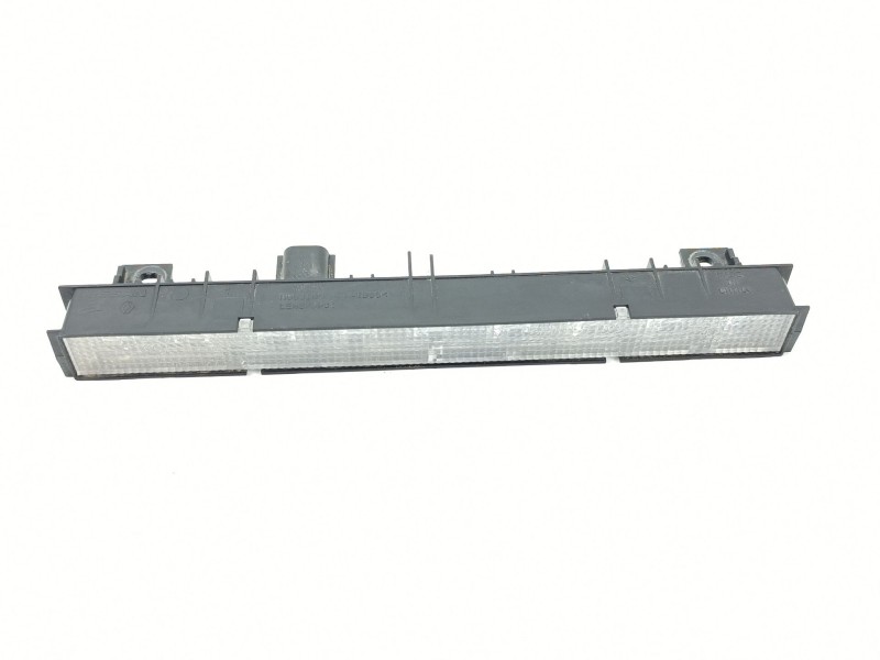 Recambio de luz central de freno para renault austral tce 130 referencia OEM IAM V137CK411C  