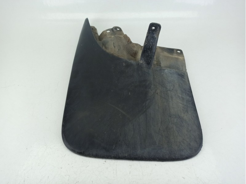 Recambio de paso rueda trasero izquierdo para nissan pick up (d22) 2.5 dci 4wd referencia OEM IAM 93821VK000  