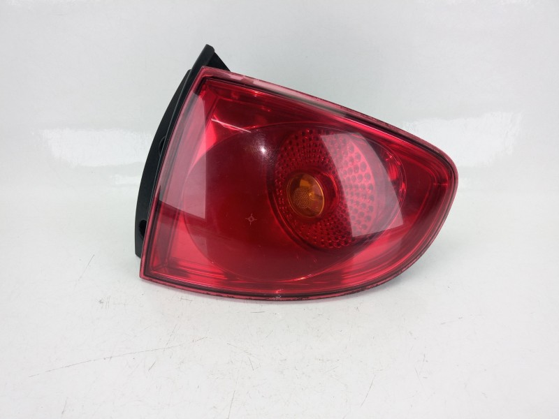 Recambio de piloto trasero derecho para seat altea (5p1) 1.9 tdi referencia OEM IAM 5P0945096A  