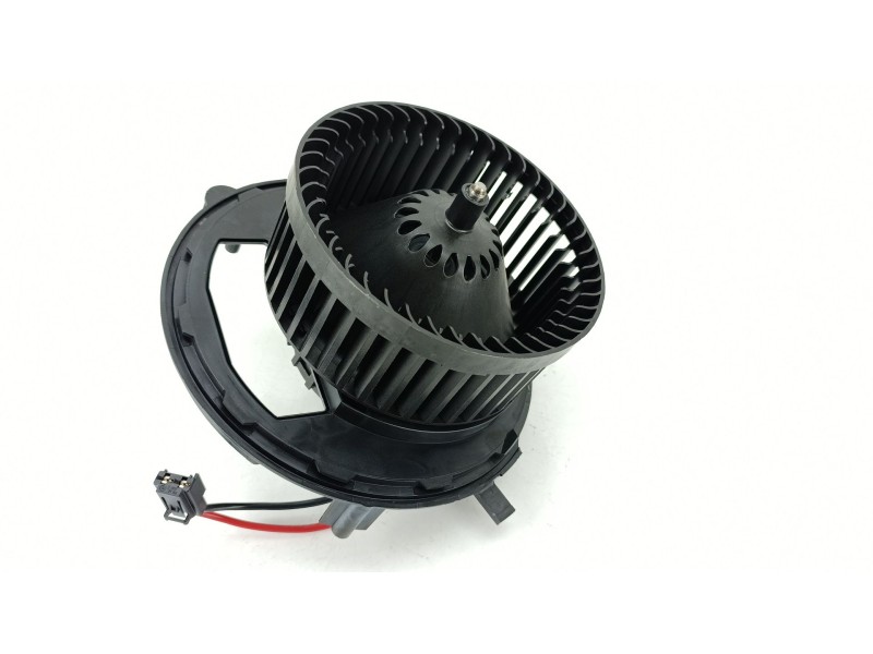Recambio de ventilador calefaccion para audi q3 sportback (f3n) 35 tdi referencia OEM IAM 5Q1819021E  