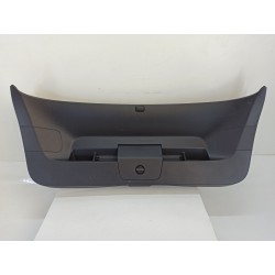 GUARNECIDO PORTON TRASERO 5G6867605 