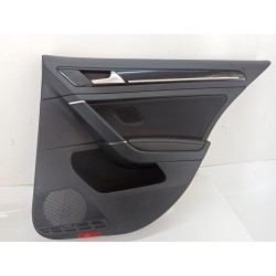 GUARNECIDO PUERTA TRASERA IZQUIERDA 5G6867212HH 