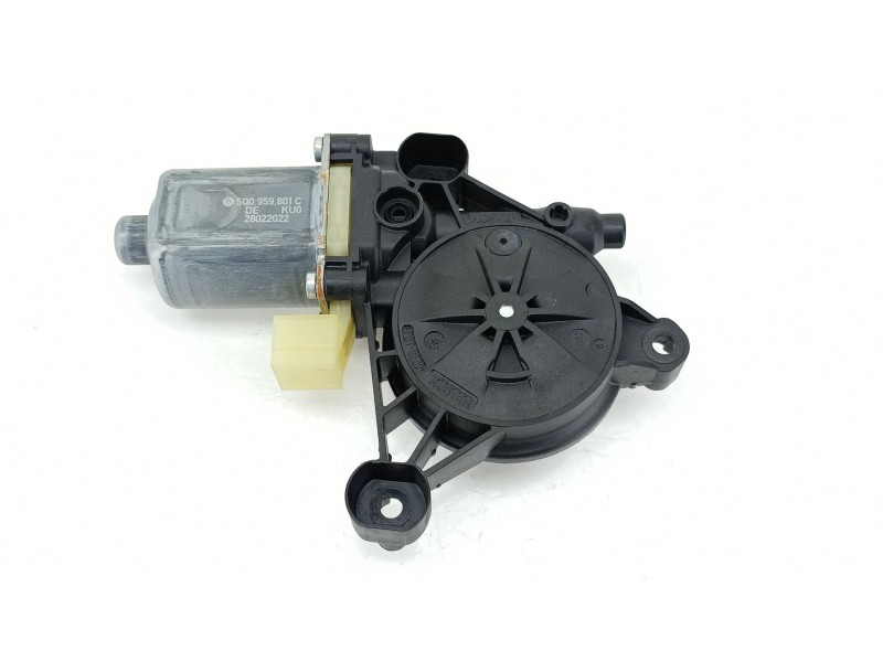 Recambio de motor elevalunas delantero derecho para audi q3 sportback (f3n) 35 tdi referencia OEM IAM 5Q0959801C  