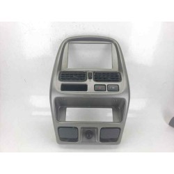 EMBELLECEDOR 68260VJ200 