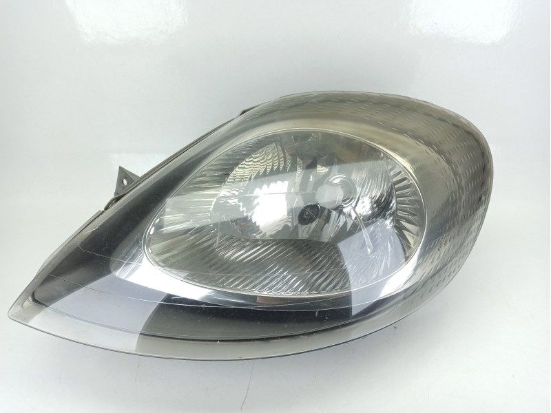 Recambio de faro izquierdo para renault trafic ii furgoneta (fl) 2.5 dci 135 (fl0d) referencia OEM IAM 7700311371  